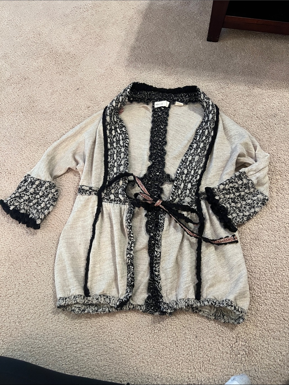 Sleeping on snow 3/4 length sleeve womens front tie sweater . Beige and black xs